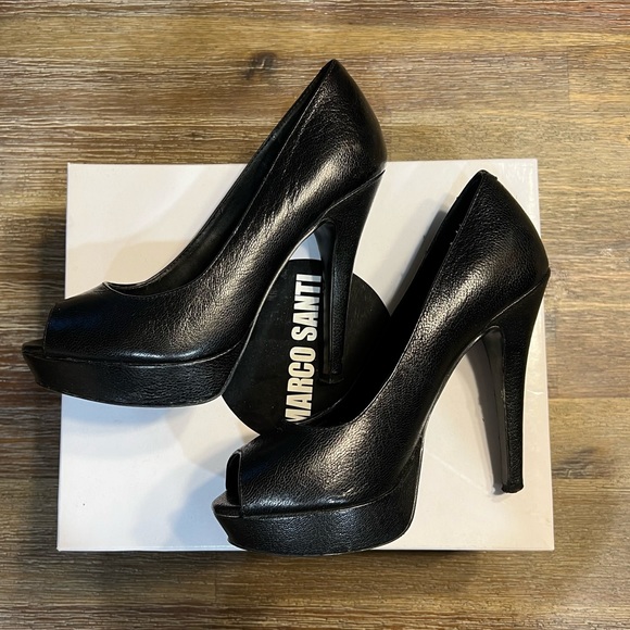 Black platform heels, open toe, size 5 - Picture 6 of 11